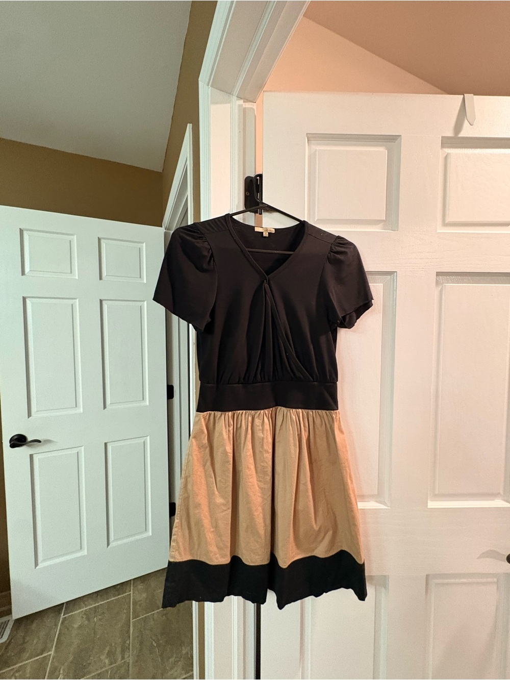 BeBop Black and Beige Two-Tone Short Dress